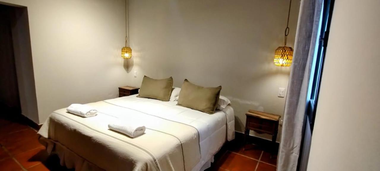 Las Moras Hotel San Lorenzo  Exterior photo