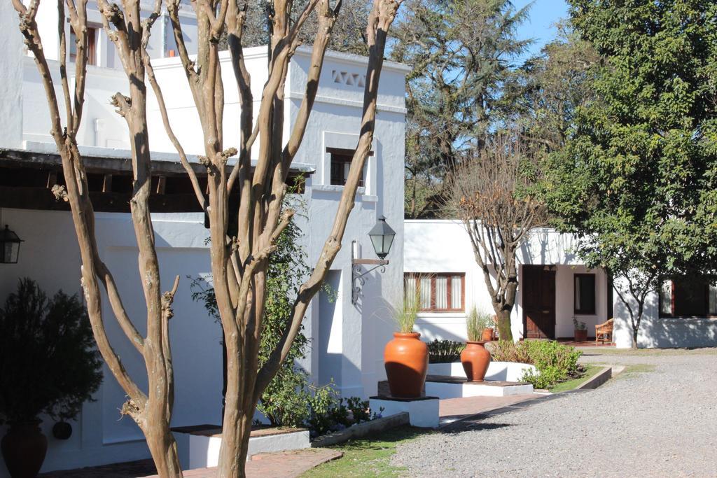 Las Moras Hotel San Lorenzo  Exterior photo