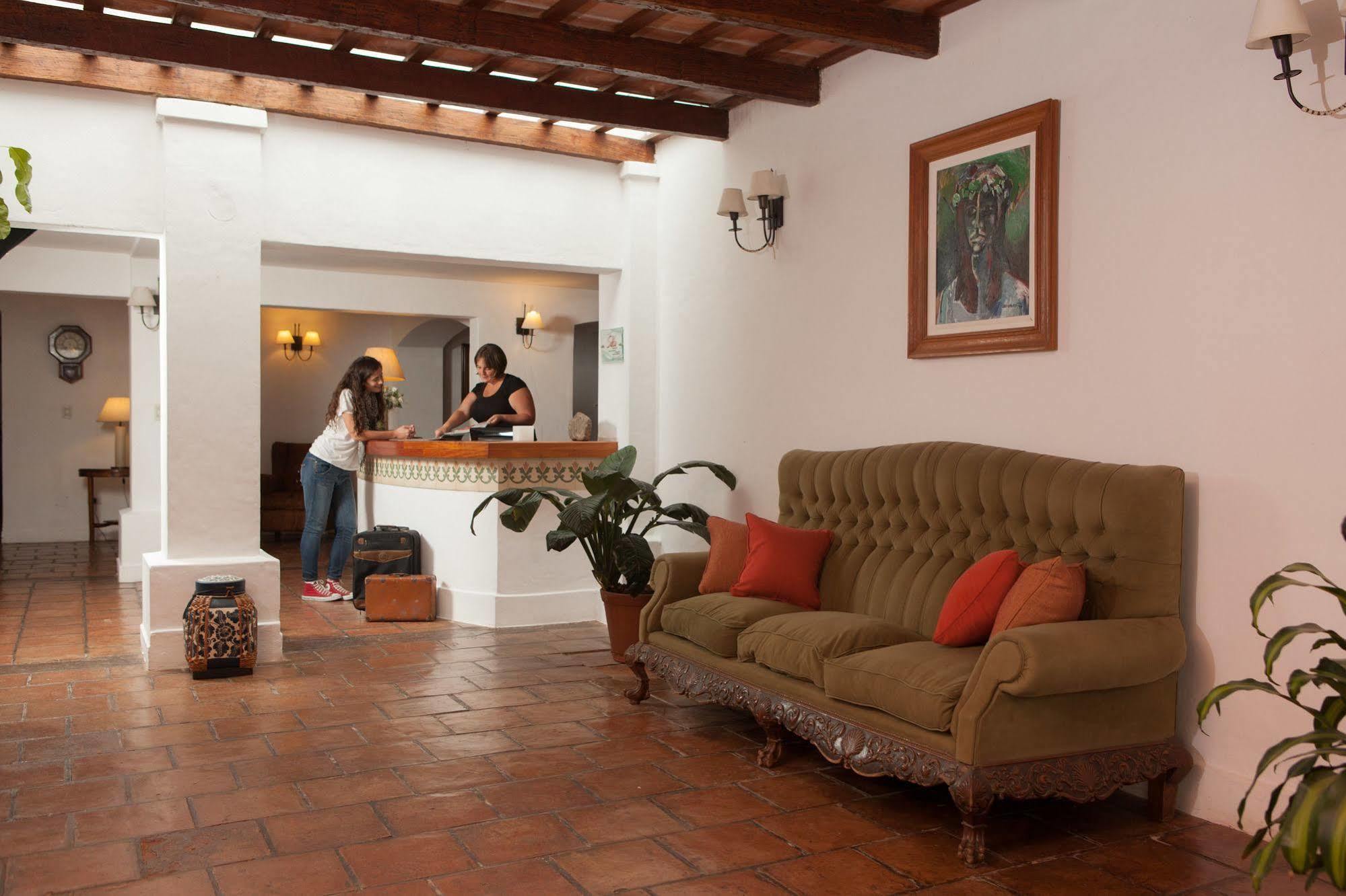 Las Moras Hotel San Lorenzo  Exterior photo