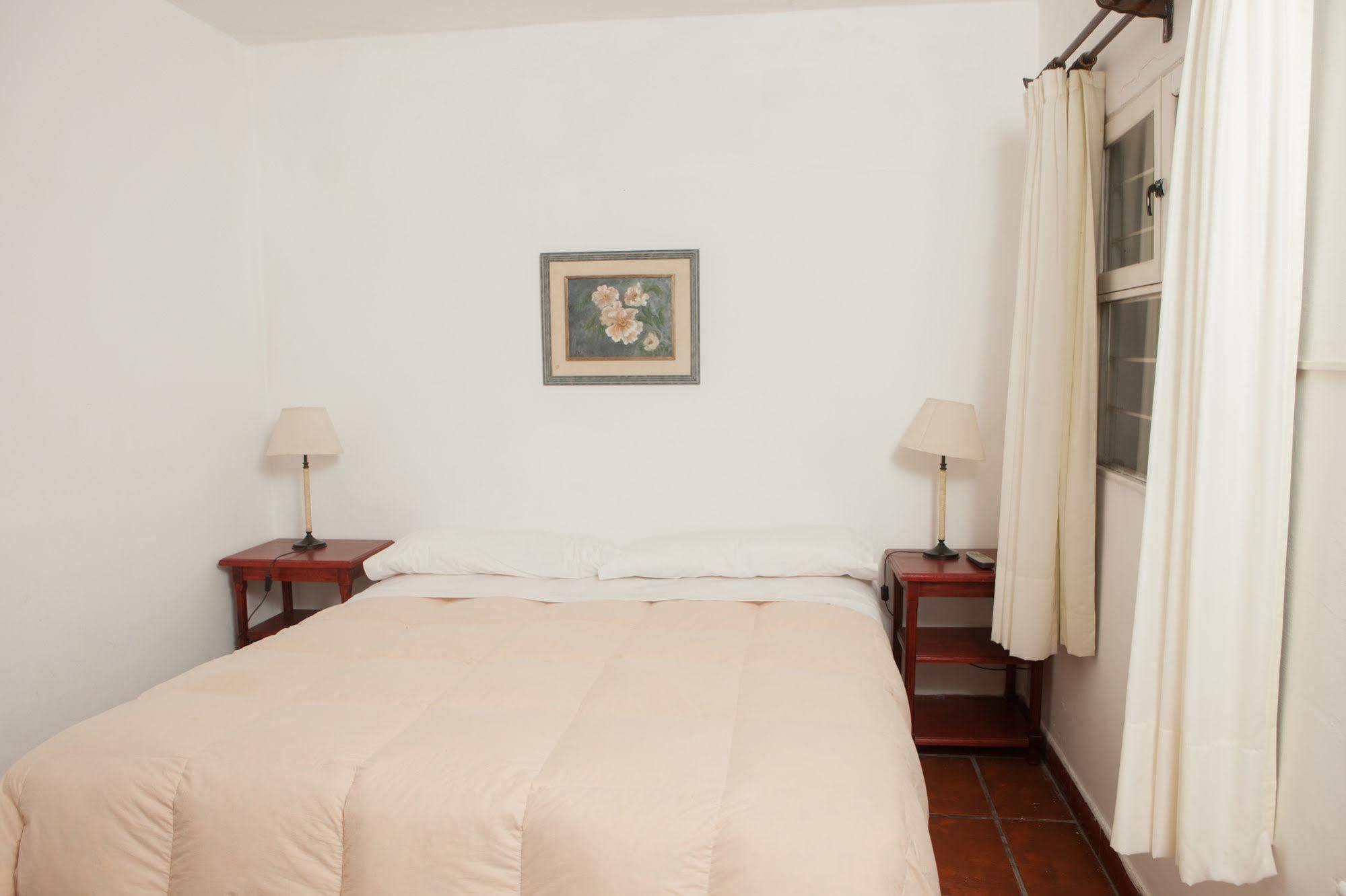 Las Moras Hotel San Lorenzo  Exterior photo