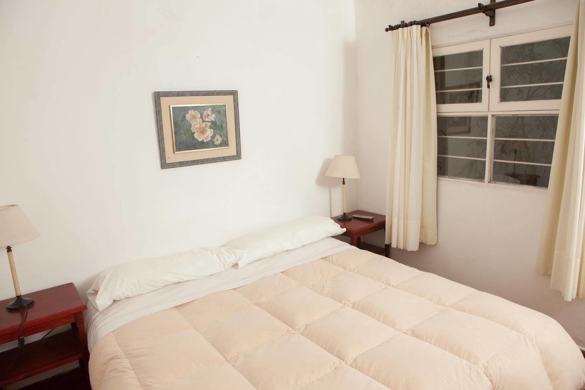 Las Moras Hotel San Lorenzo  Exterior photo