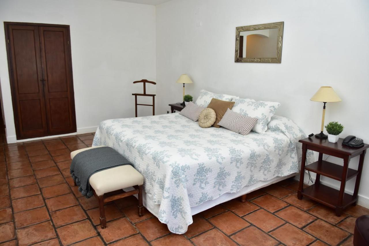 Las Moras Hotel San Lorenzo  Exterior photo